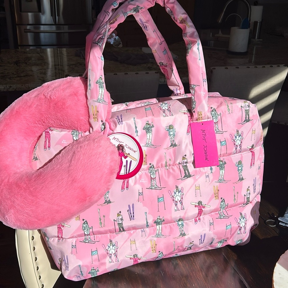 NWT Betsey Johnson ski snowboard weekender pink travel tote bag + neck pillow XL